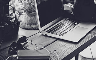 春节假期足球赛场不打烊：皇马盼出线，“枪手”想争冠